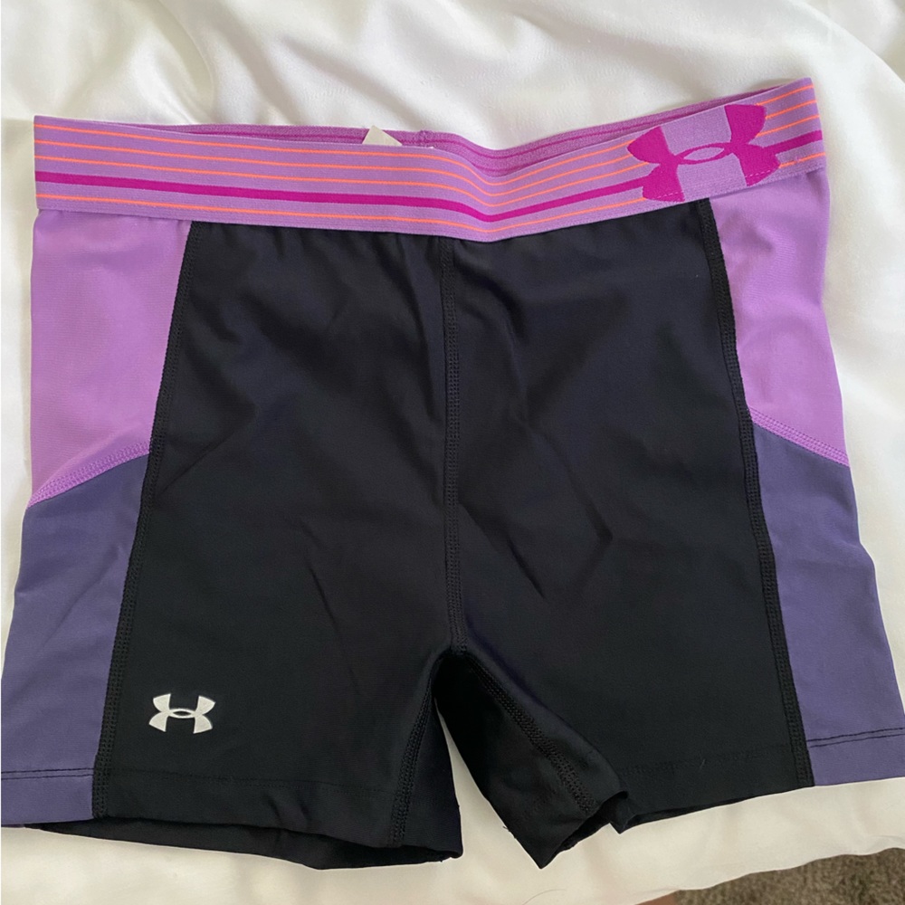 Under Armour biker shorts